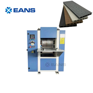 Máquina de estampado de vetas de madera para terrazas de paneles de pared de WPC
