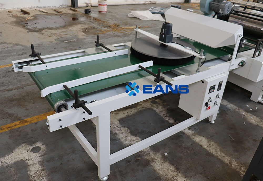 l&iacute;nea de revestimiento de paneles de pvc