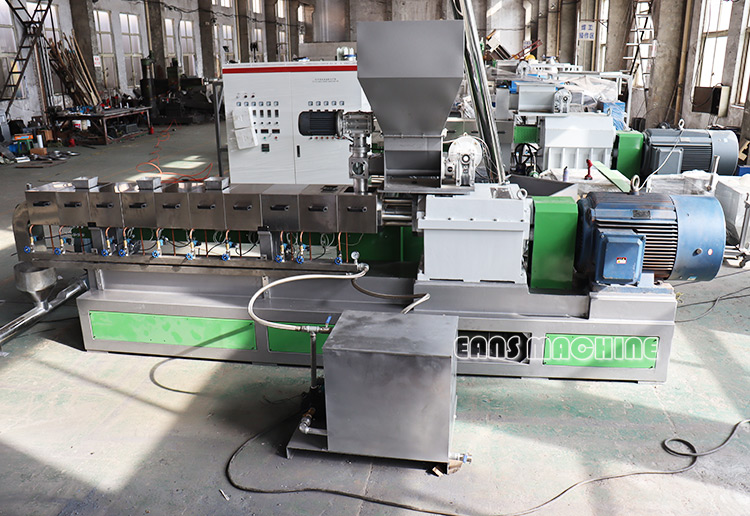 m&aacute;quina de composici&oacute;n de wpc