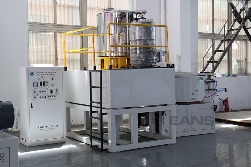 M&aacute;quina mezcladora de PVC 