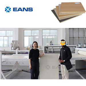 Línea de producción de tableros de espuma de PVC WPC